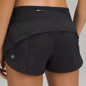 Lululemon Speed Up Low-Rise Lined Short 2.5" size 4 regular